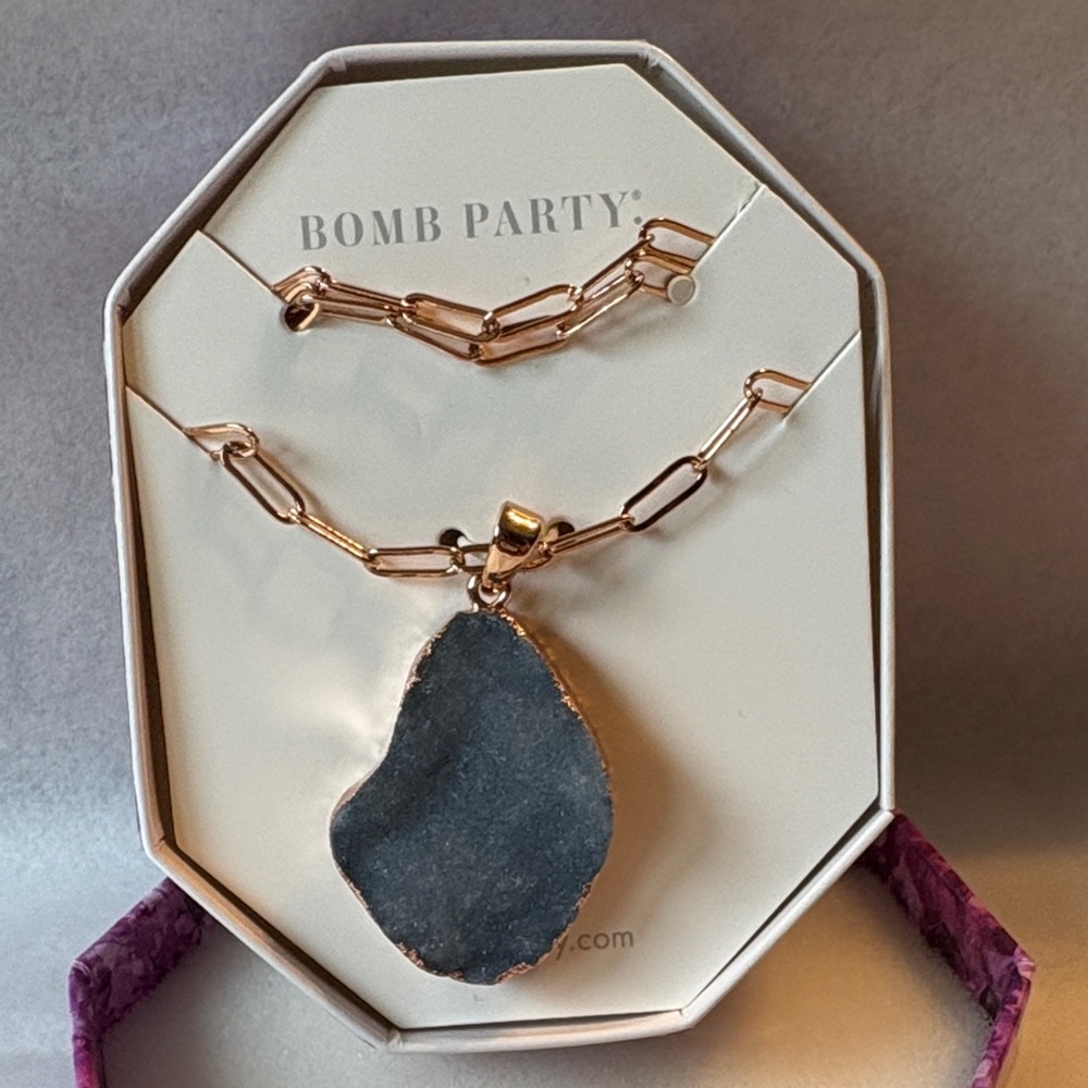Bomb Party Gold and Black Geode Necklace